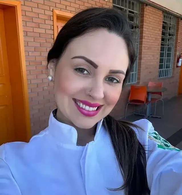 Victória Antunes
